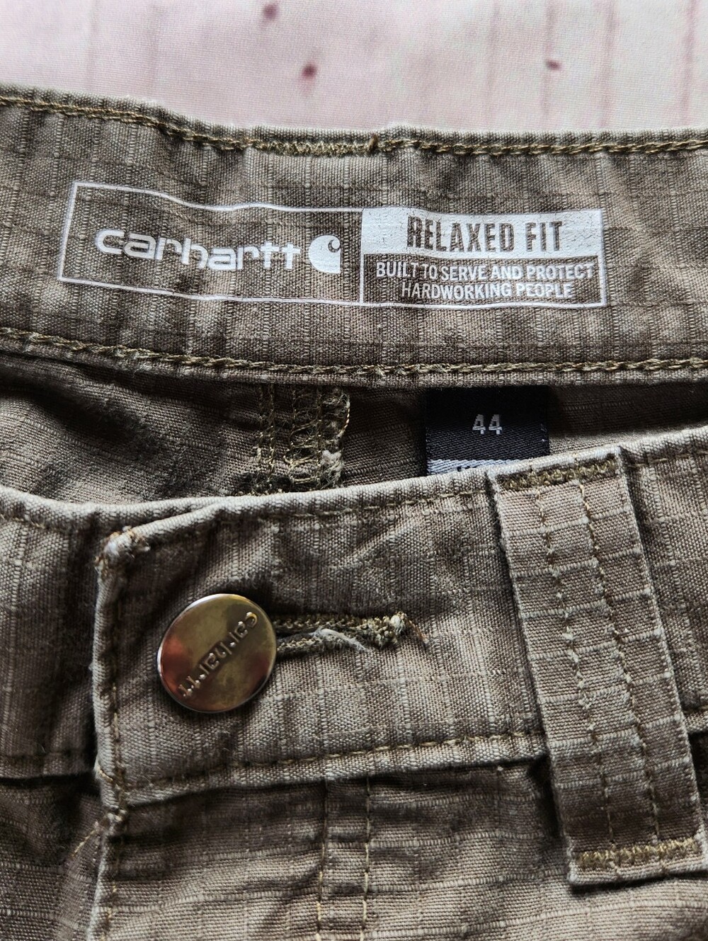 Carhartt "Force Relaxed Fit Ripstop Cargo Work Short" Brown | Men's Size 44 - Picture 7 of 12